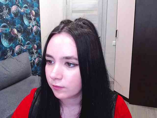 MonicaBrownie webcam