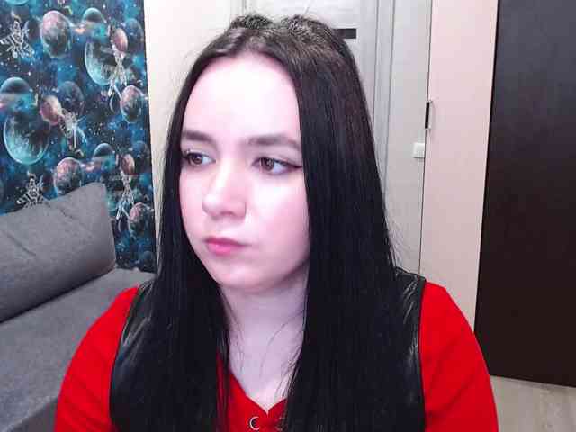 MonicaBrownie webcam