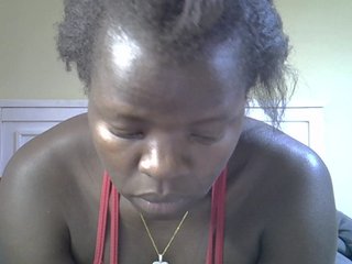 Sexyamadah-012's Live Webcam