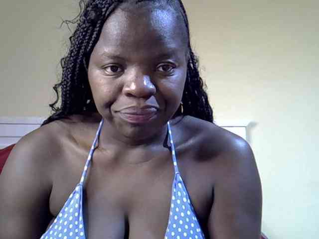 Sexyamadah-012 webcam