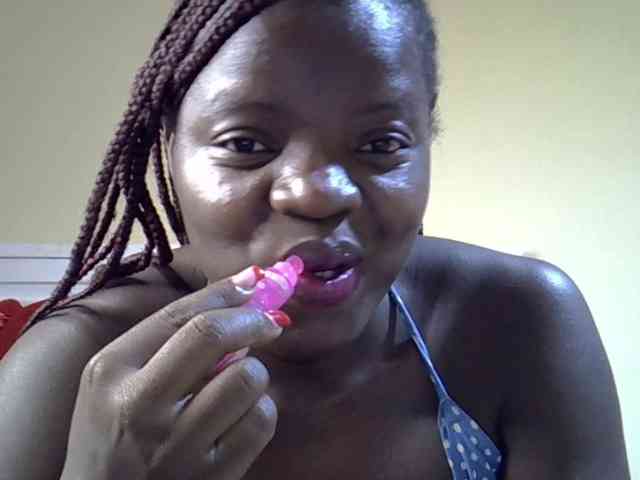 Sexyamadah-012 webcam