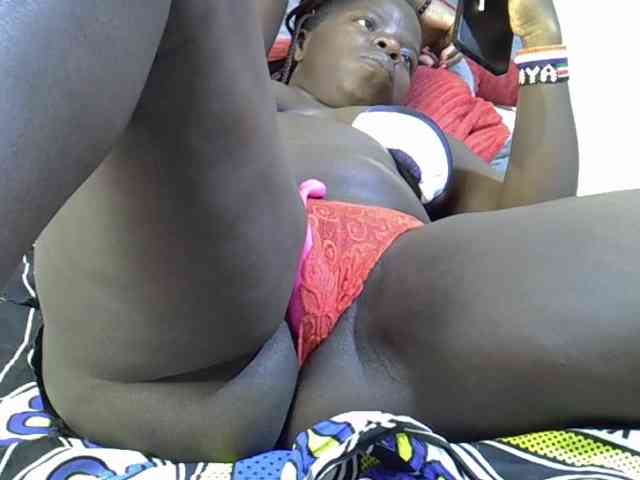 Sexyamadah-012 webcam