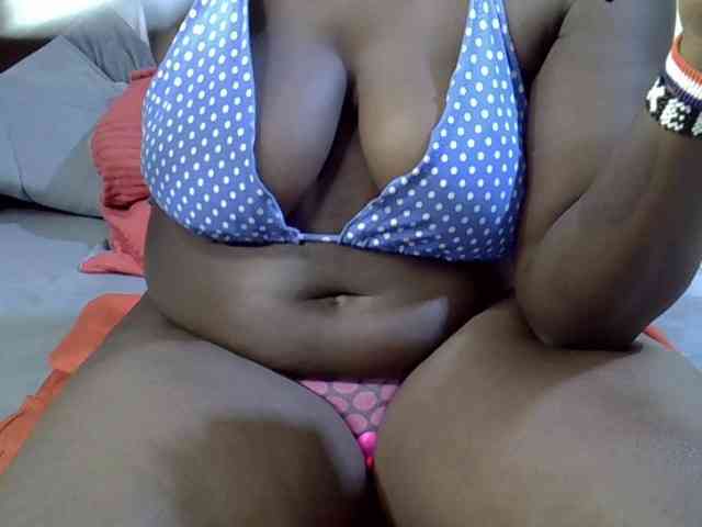 Sexyamadah-012 webcam