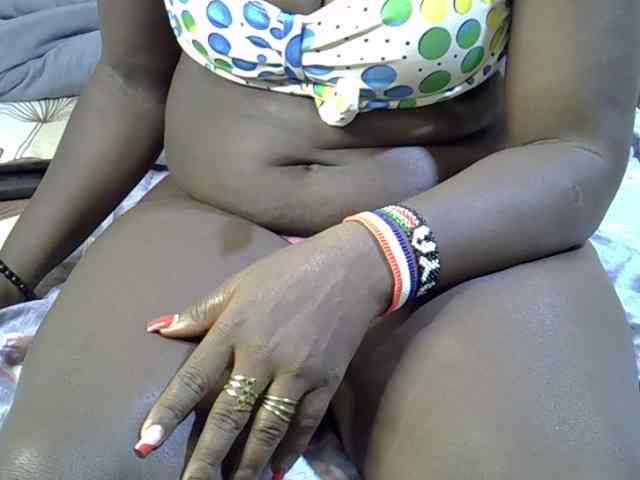 Sexyamadah-012 webcam