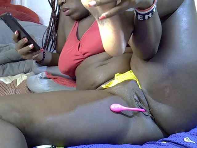 Sexyamadah-012 webcam