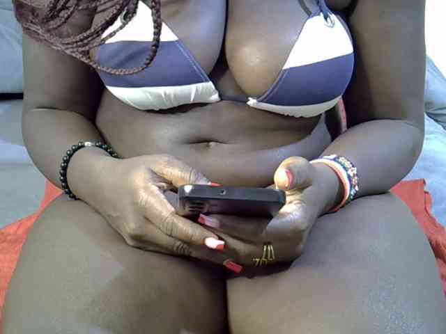 Sexyamadah-012 webcam