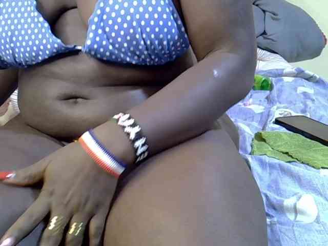 Sexyamadah-012 webcam