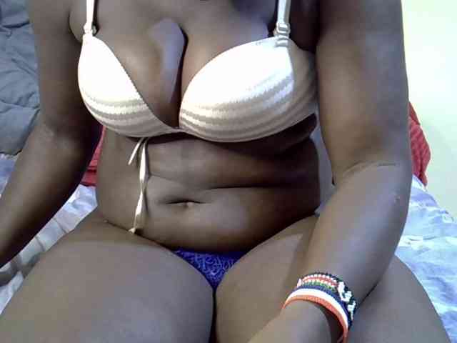 Sexyamadah-012 webcam