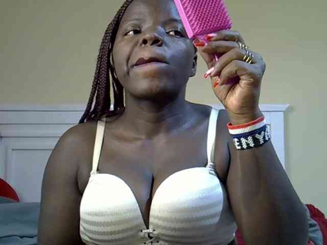 Sexyamadah-012 webcam