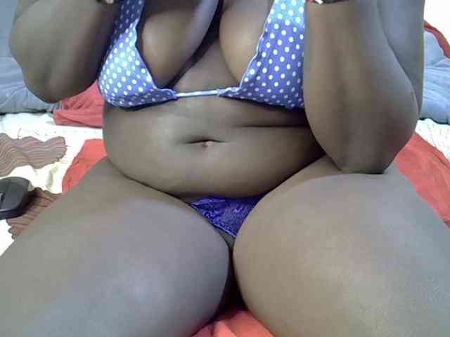 Sexyamadah-012 webcam