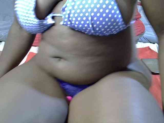 Sexyamadah-012 webcam