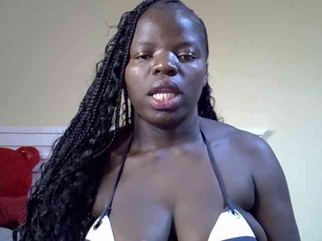 Sexyamadah-012 webcam