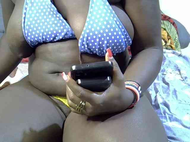 Sexyamadah-012 webcam