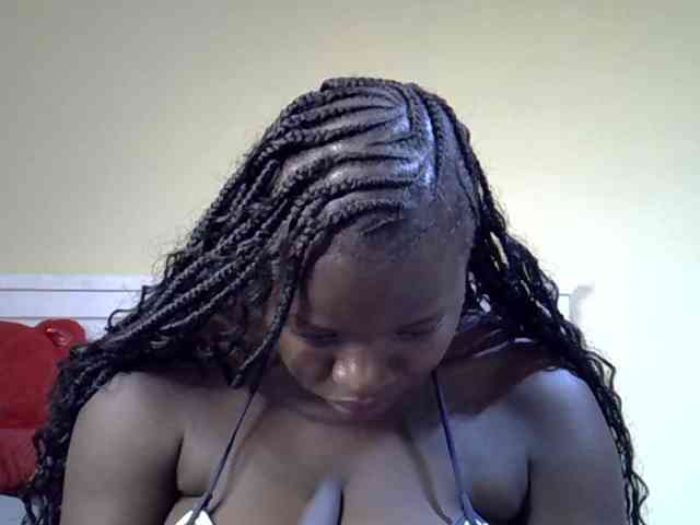 Sexyamadah-012 webcam