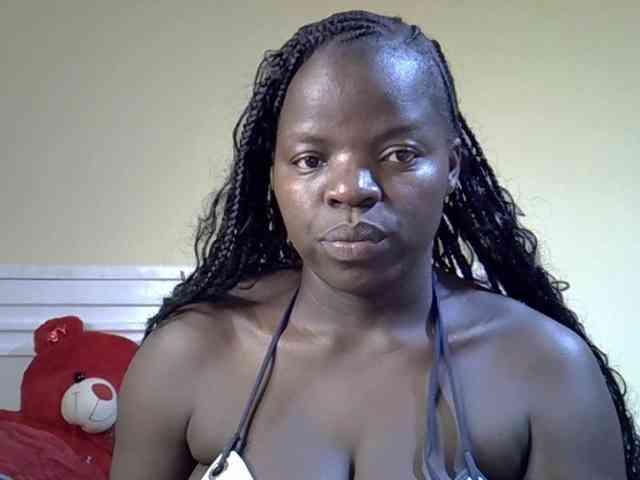 Sexyamadah-012 webcam