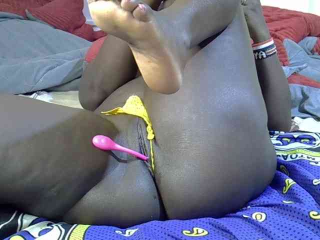 Sexyamadah-012 webcam