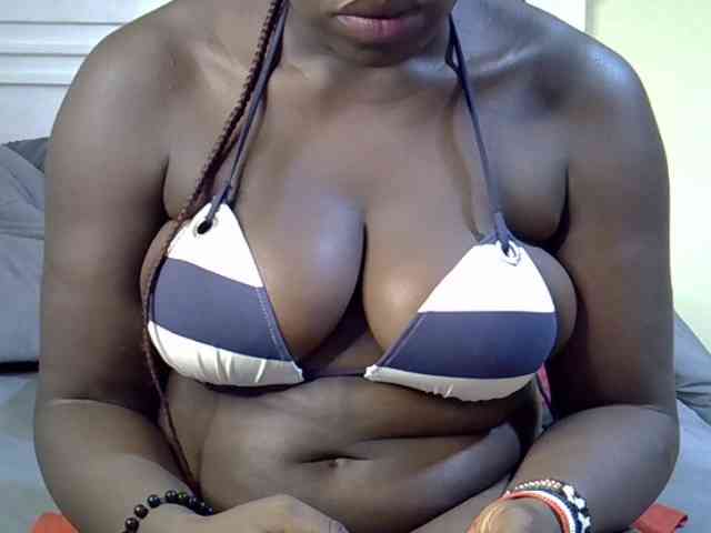 Sexyamadah-012 webcam