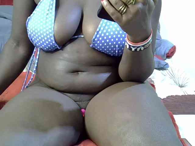 Sexyamadah-012 webcam