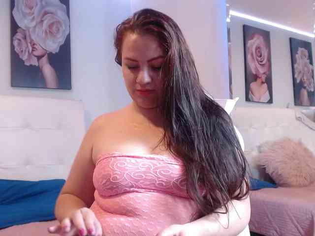 lorenajoness webcam