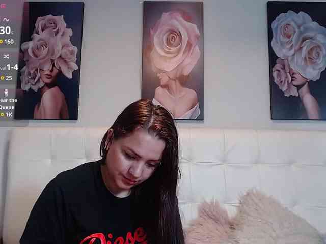 lorenajoness webcam