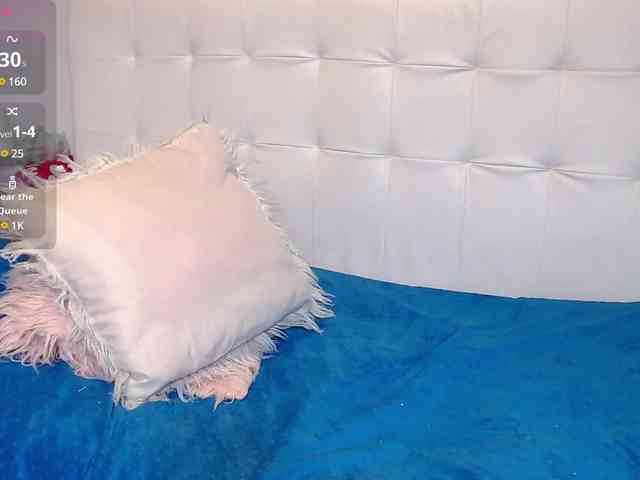 lorenajoness webcam