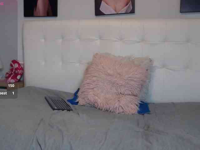 lorenajoness webcam