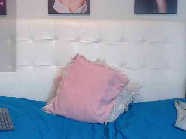 lorenajoness webcam