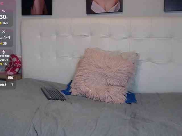 lorenajoness webcam