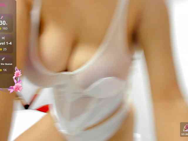 AishaAlvarez webcam