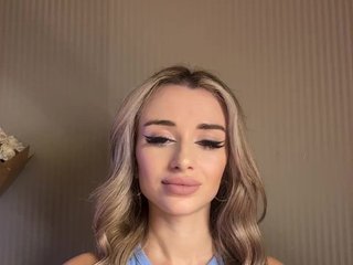 GoldenEmily Porn Show