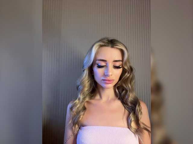 GoldenEmily