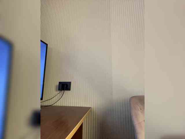 GoldenEmily Live Webcam on BongaCams