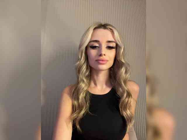 GoldenEmily