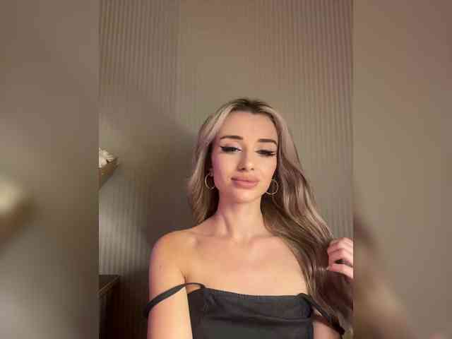 GoldenEmily