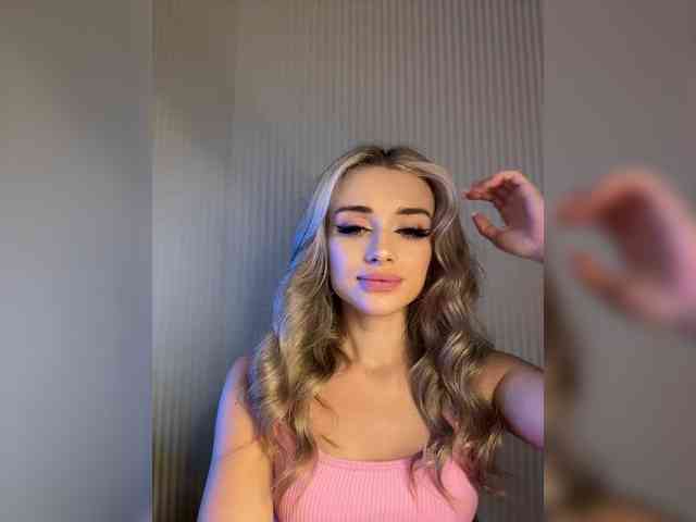 GoldenEmily