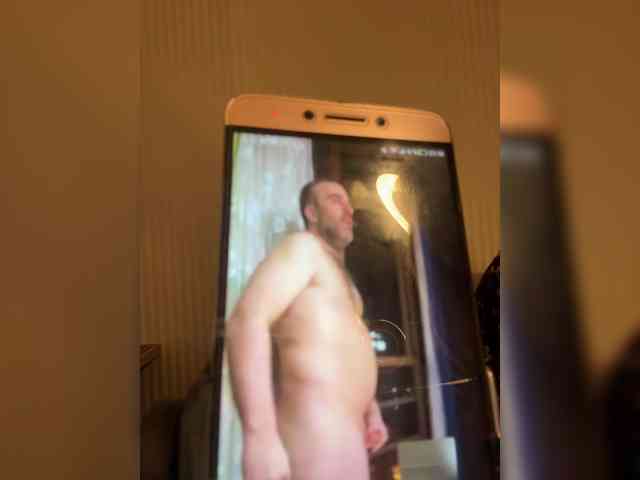 GoldenEmily webcam