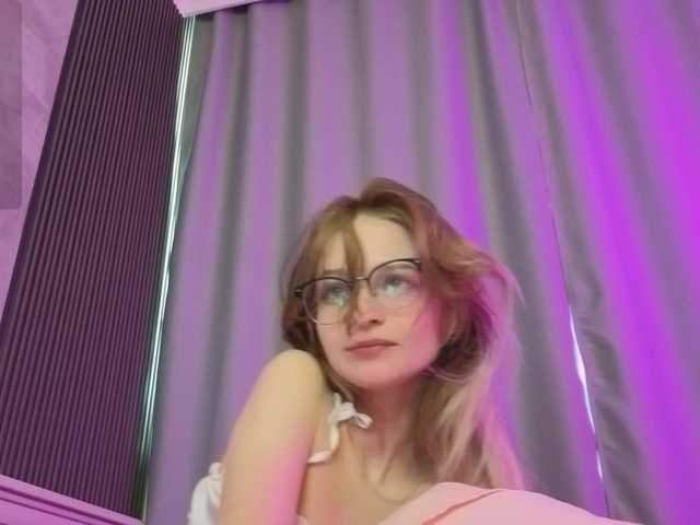 vialeta-baby from BongaCams is Freechat