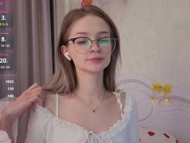 vialeta-baby from BongaCams