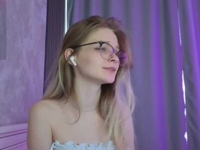 vialeta-baby from BongaCams is Freechat