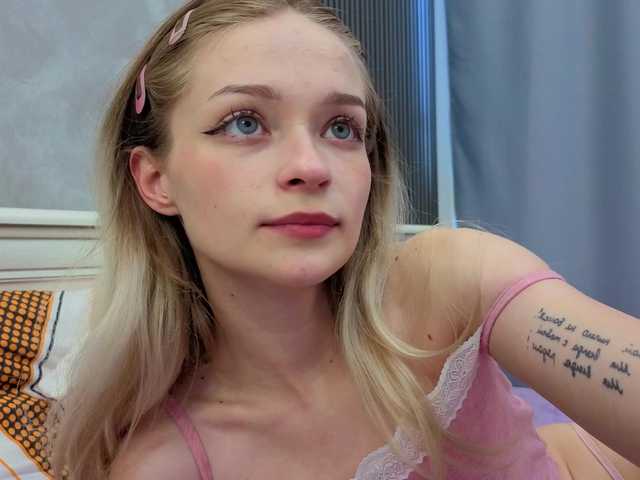 Sex chat gratuit in direct cu vialeta-baby pe BongaCams