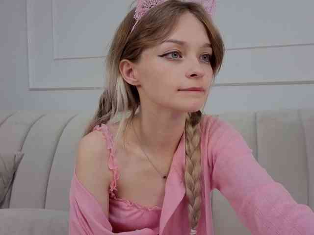 vialeta-baby Live Webcam on BongaCams