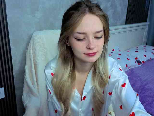 vialeta-baby Live Webcam on BongaCams
