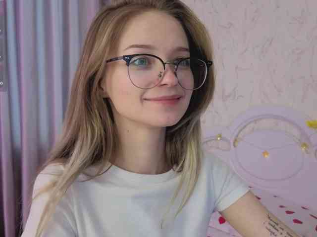 vialeta-baby Live Webcam on BongaCams