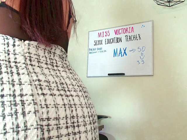 Victoria-Collins's BongaCams show and profile