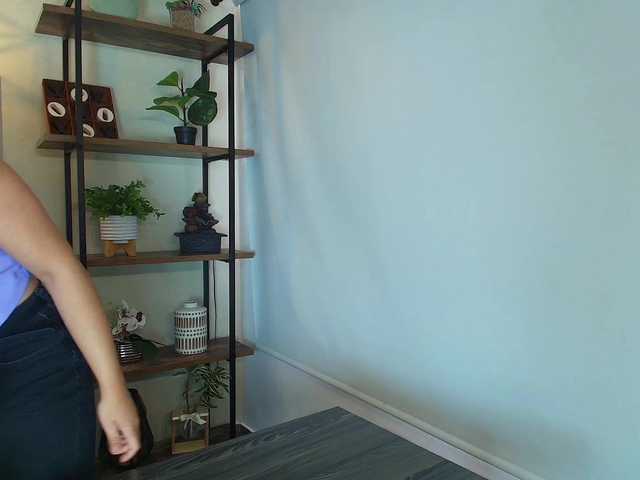 Victoria-Collins's BongaCams show and profile