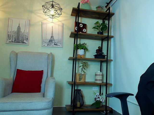 Victoria-Collins's BongaCams show and profile