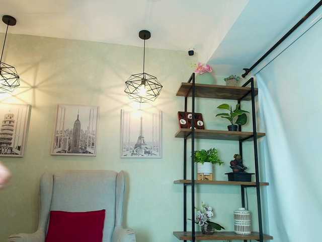 Victoria-Collins's BongaCams show and profile