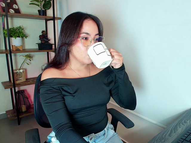 Victoria-Collins's BongaCams show and profile