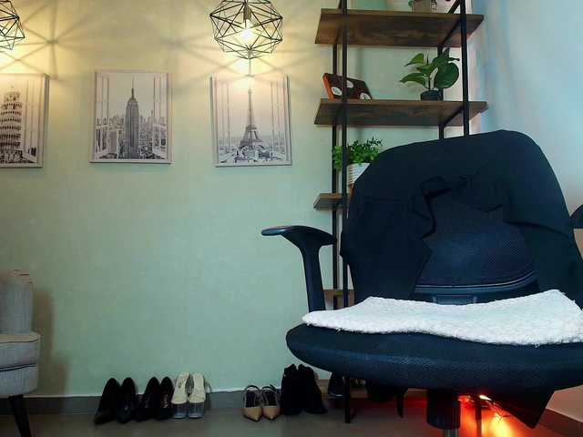 Victoria-Collins's BongaCams show and profile