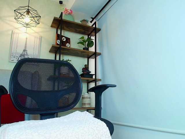 Victoria-Collins's BongaCams show and profile